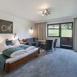 SuperSki4, Double room, shower and bath, toilet, balcony