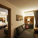 Suite, Toilette und Bad/Dusche getrennt, Balkon